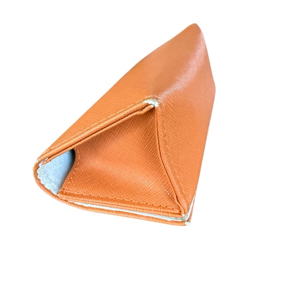 LOW START! Tory Burch Tortoiseshell Sunglasses with Case - Picture 8 of 9